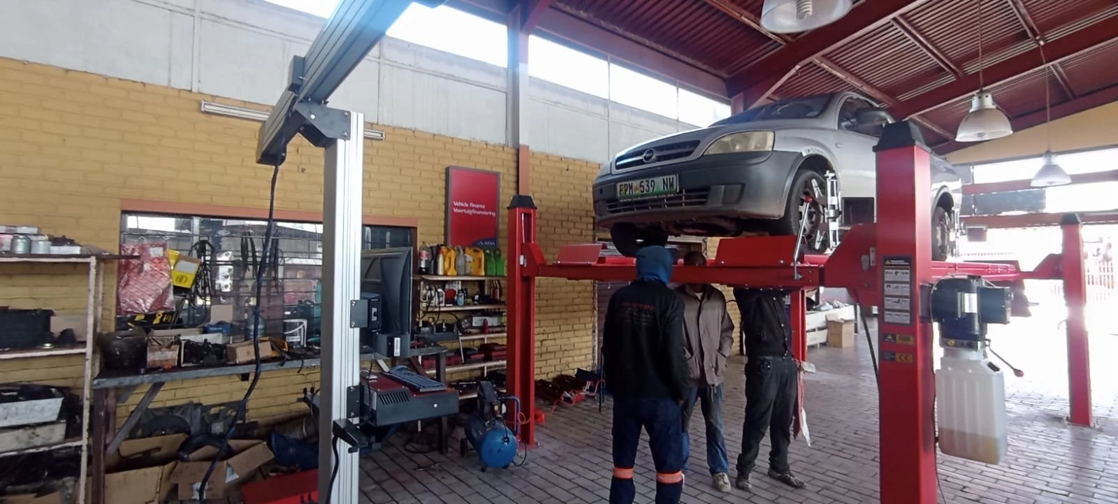 4 Post lift and Wheel alignment installation done in Klerksdorp 1 - Launch SA 4 Post lift and Wheel alignment installation done in Klerksdorp